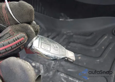 2017 Mercedes-Benz Gla 250 4Matic из США, поврежденный, VIN WDCTG4GB7HJ286162